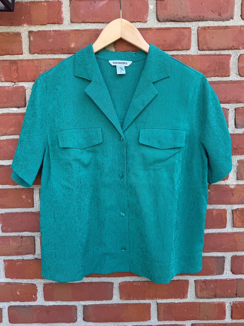 Athleta Echo Top Emerald Green Button-Front Shirt